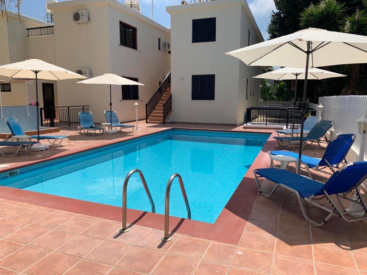 Seashell Apartments Paphos Esterno foto