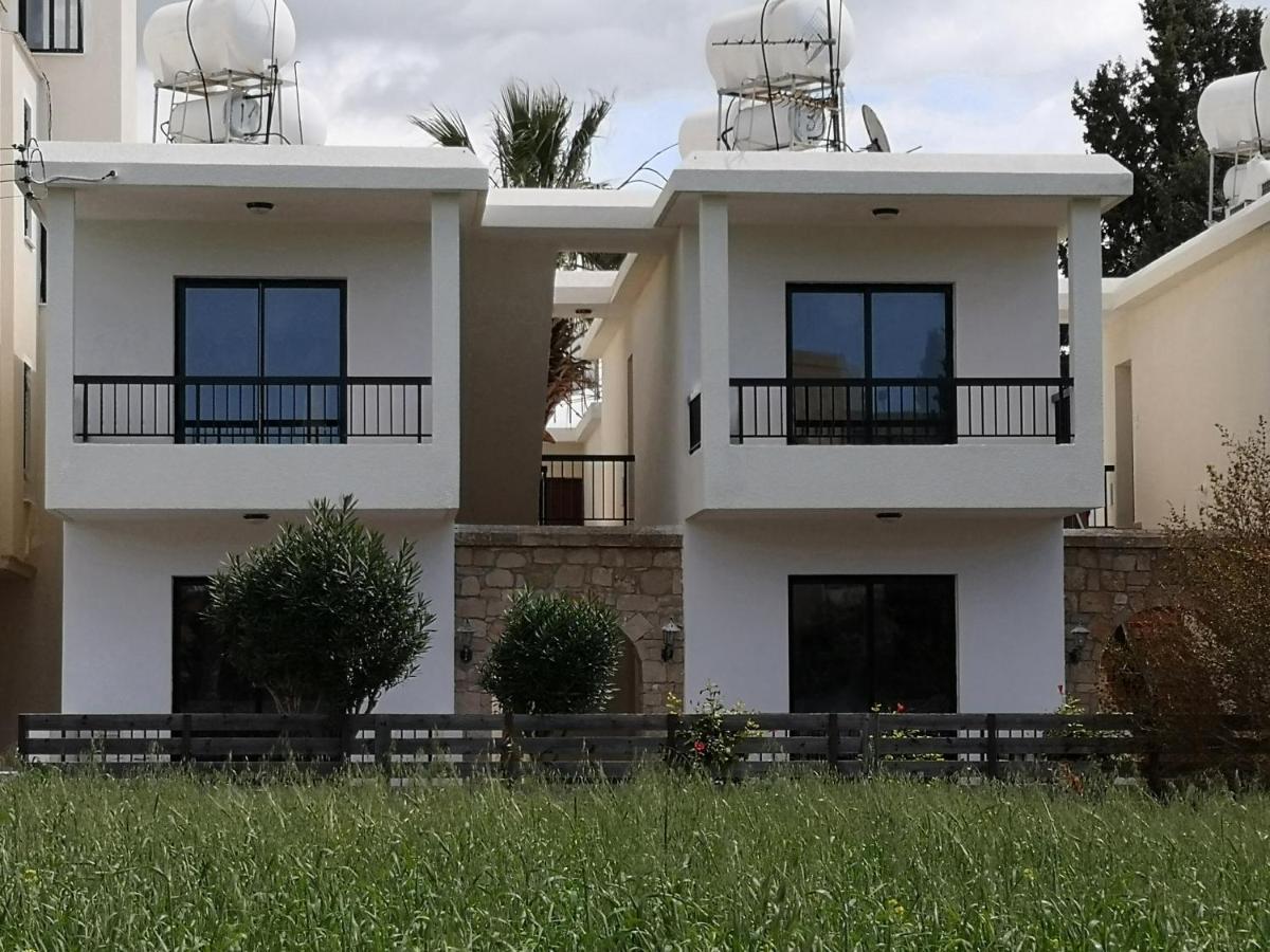 Seashell Apartments Paphos Esterno foto