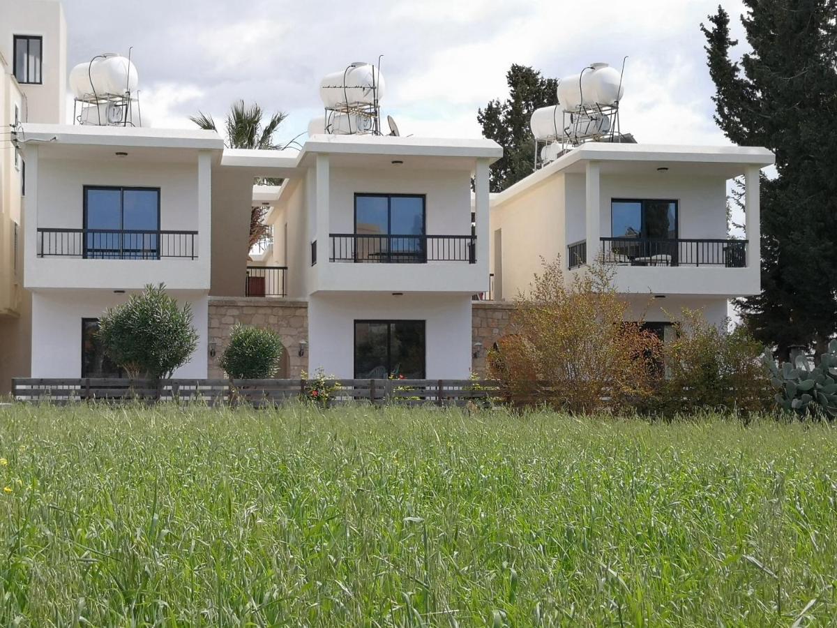 Seashell Apartments Paphos Esterno foto